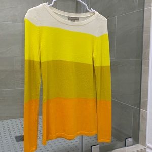 BANANA REPUBLIC MERINO WOOL SWEATER